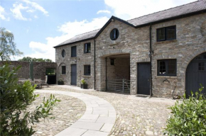 The Stable Loft, Llwynhelig Manor